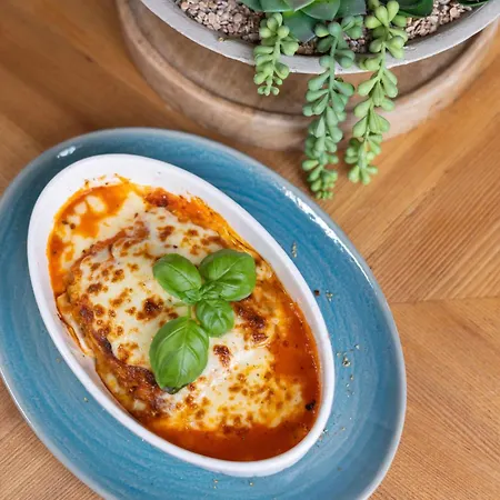 Abasto & Отель 3*